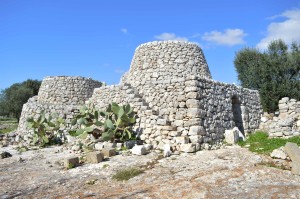 capanne di pietra (Torre Vado)