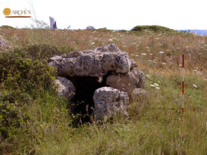 Dolmen Argentina - Graziadei presso Marina di Pescoluse